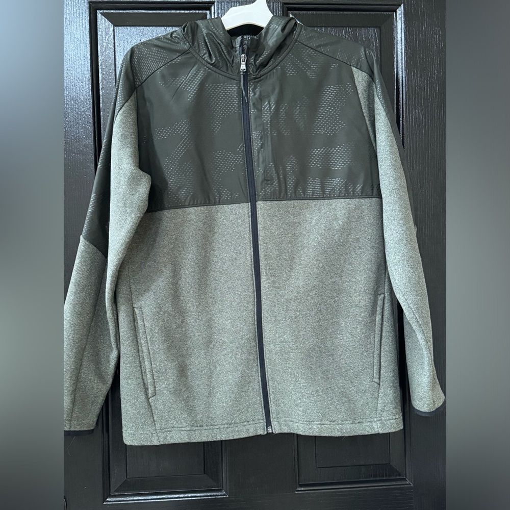 Under Armour Men's ColdGear Infrared Full Zip Hoodie in dark green size Medium